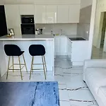 Elite - Free Parking 4* Split