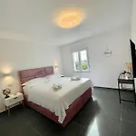 Elite - Free Parking Гостевой дом 4*