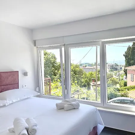 בית הארחה Elite - Free Parking ספליט