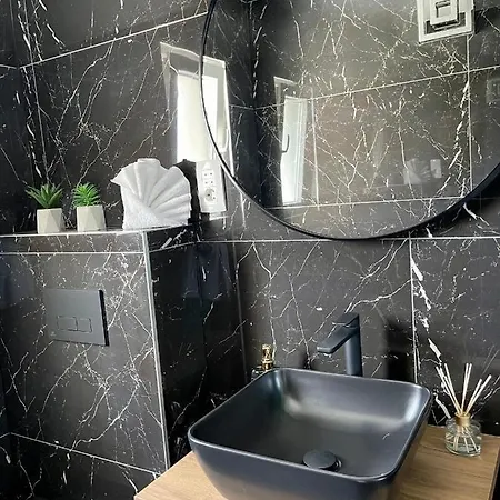 Elite - Free Parking 4* ספליט