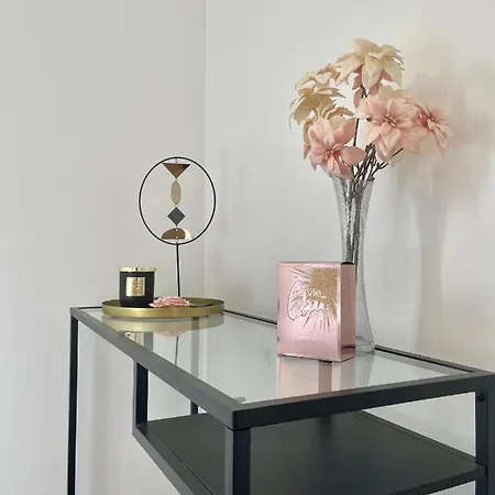 בית הארחה Elite - Free Parking