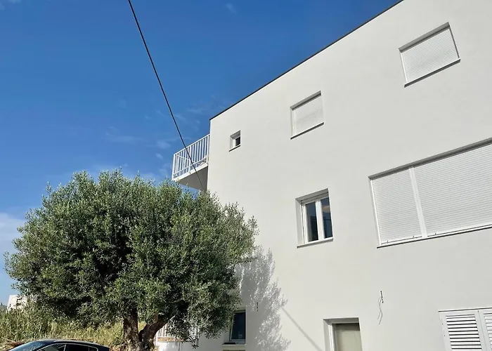 Elite - Free Parking Gasthuis 4*