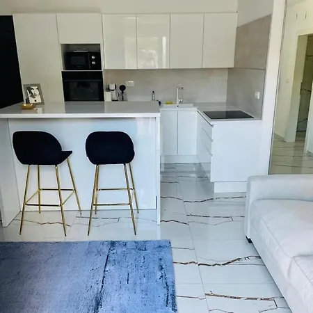 Elite - Free Parking 4* Спліт